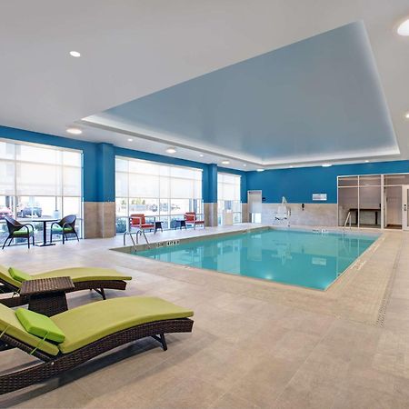 Hampton Inn & Suites By Hilton Waterloo St. Jacobs Екстериор снимка