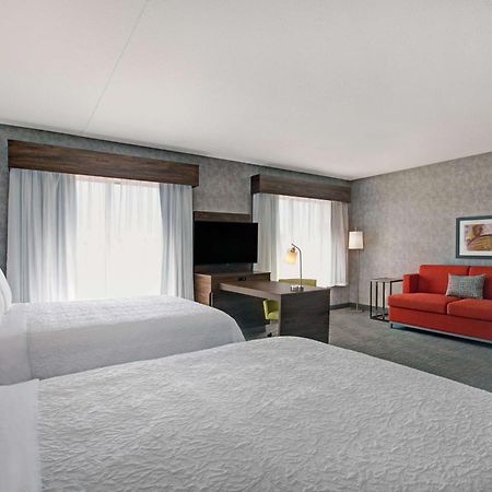 Hampton Inn & Suites By Hilton Waterloo St. Jacobs Екстериор снимка