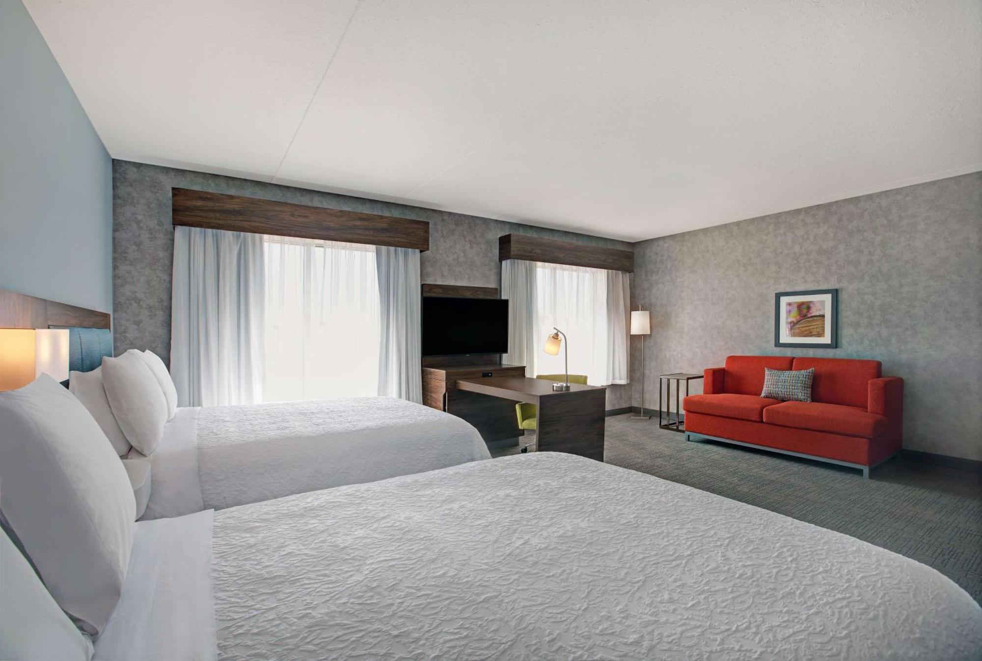 Hampton Inn & Suites By Hilton Waterloo St. Jacobs Екстериор снимка