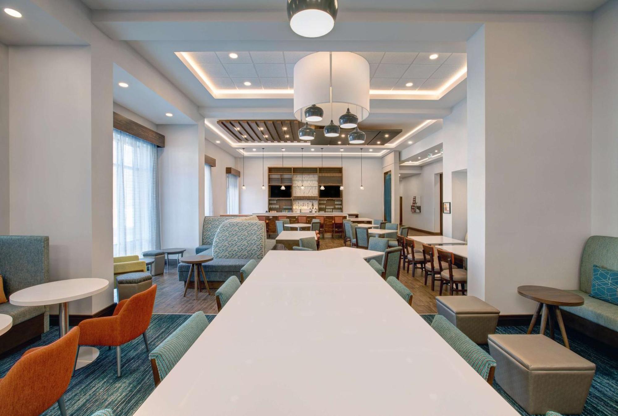 Hampton Inn & Suites By Hilton Waterloo St. Jacobs Екстериор снимка