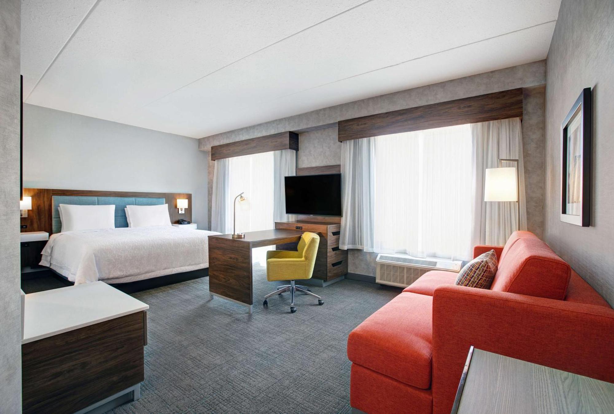 Hampton Inn & Suites By Hilton Waterloo St. Jacobs Екстериор снимка