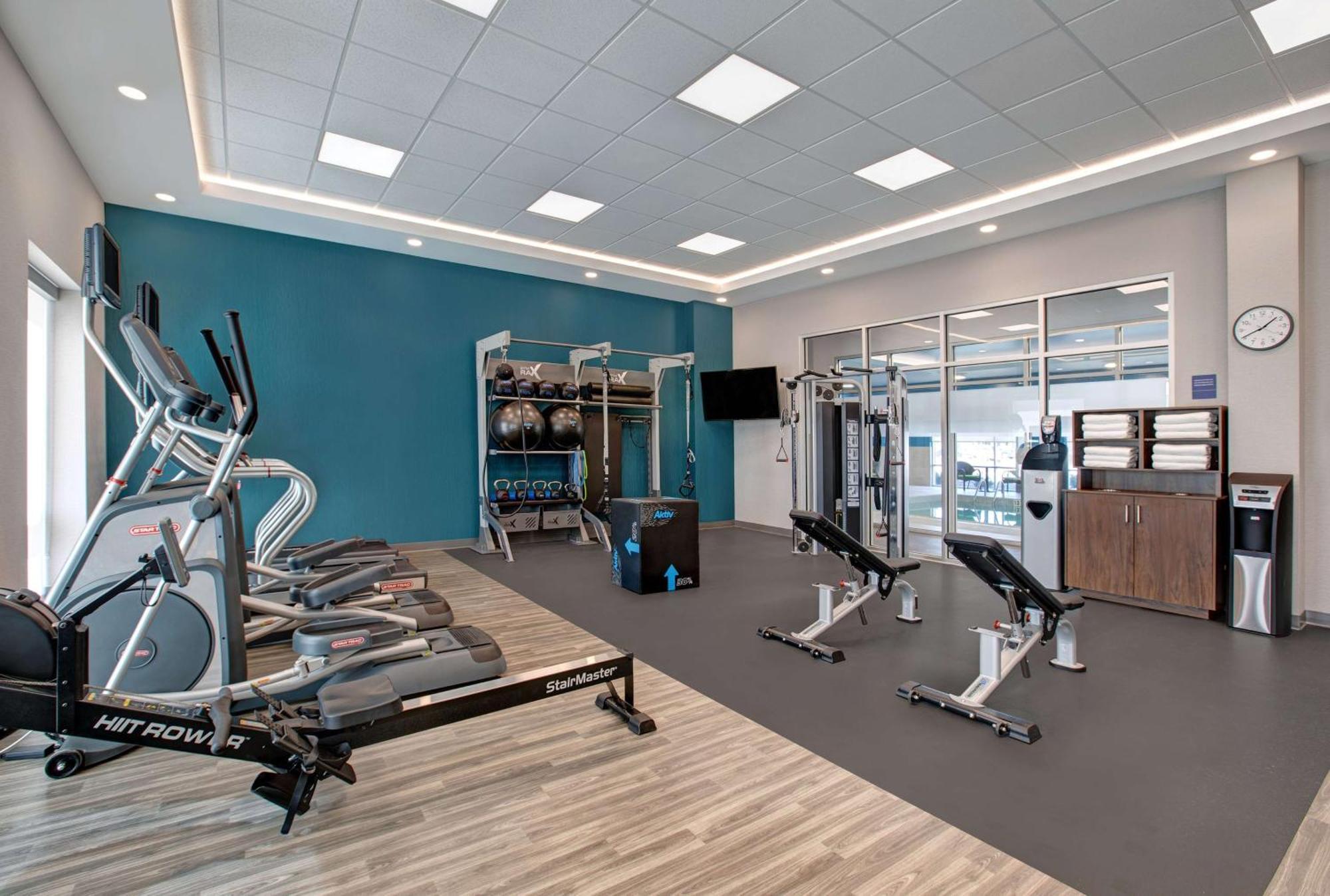 Hampton Inn & Suites By Hilton Waterloo St. Jacobs Екстериор снимка