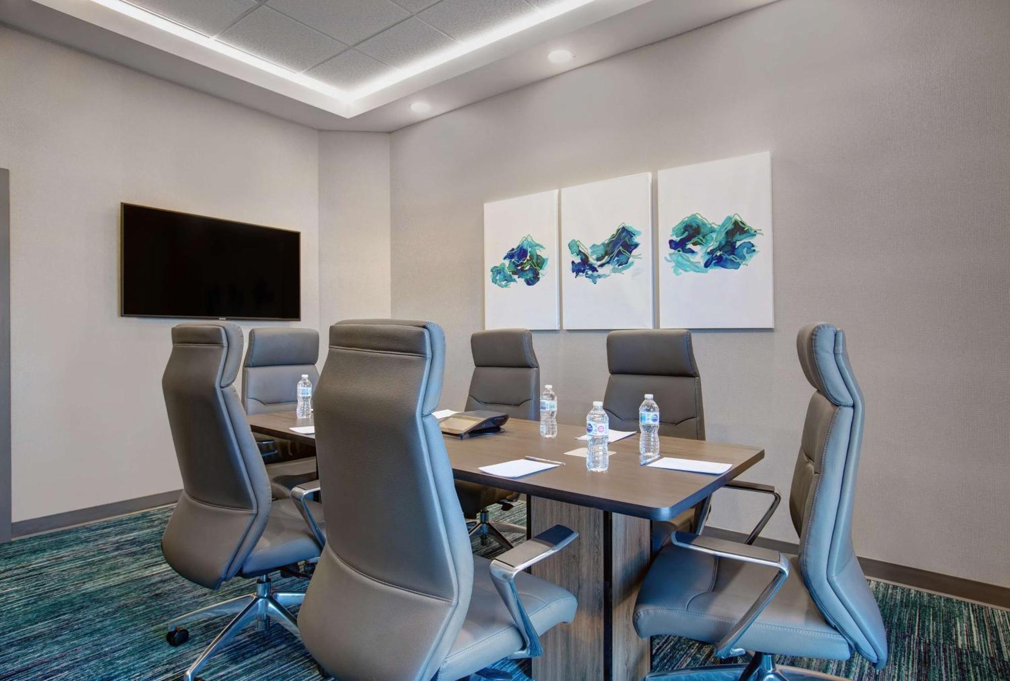 Hampton Inn & Suites By Hilton Waterloo St. Jacobs Екстериор снимка